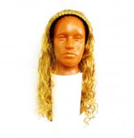  Парик с ободком маленькие кудряшки золотой 